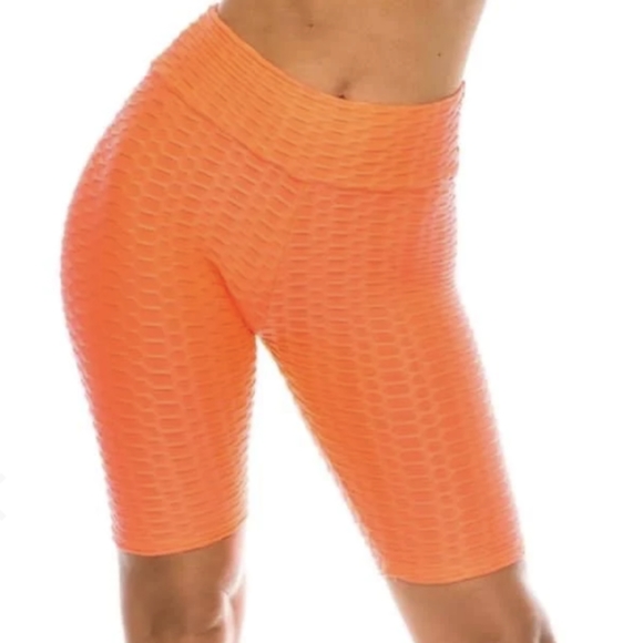 HONEYCOMB TEXTURED BIKER SHORTS - Picture 1 of 4